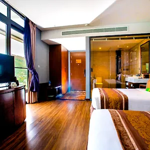 Boton Blue & Nha Trang